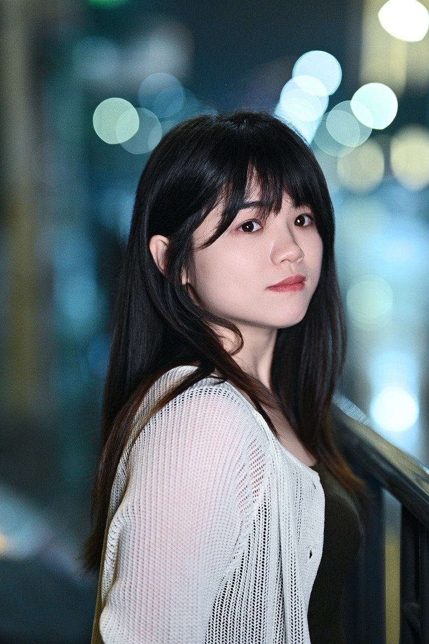 entdecken sie stilvolle übergangsjacken für damen und herren – perfekt für frühling und herbst. leichte und vielseitige jacken in modernen designs, die sie bei wechselhaftem wetter optimal begleiten. jetzt die besten übergangsjacken online finden!