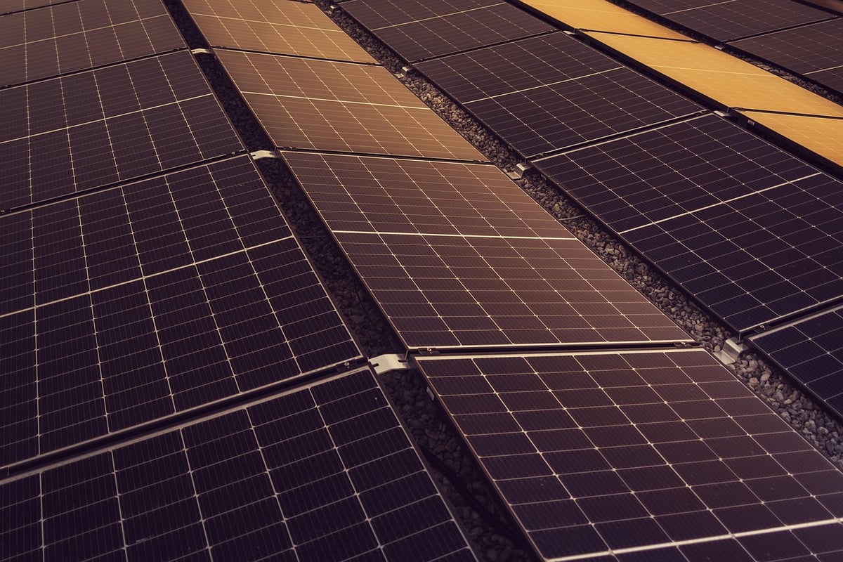 Welche Innovationen prägen die Entwicklung erneuerbarer Energien?