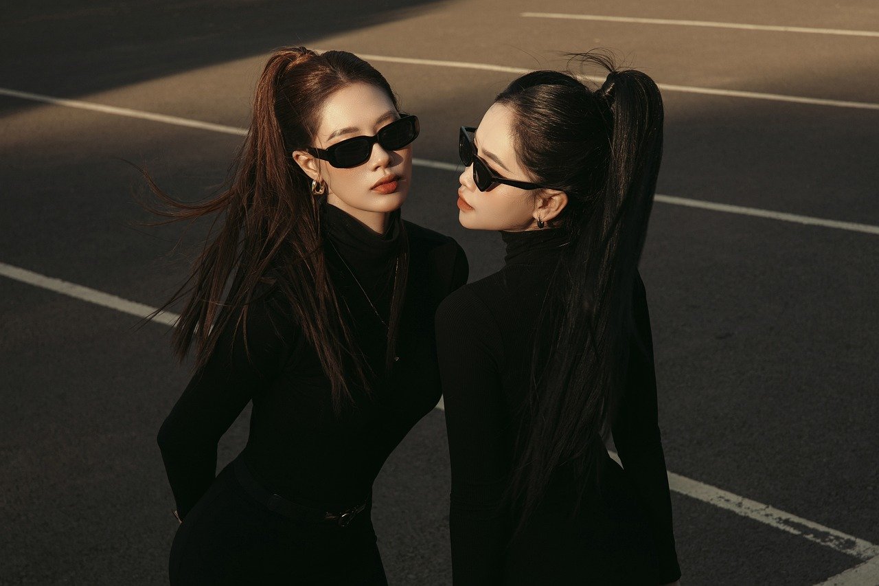 entdecken sie ihren einzigartigen kleidungsstil mit unseren neuesten mode-trends und tipps. von lässig bis elegant, finden sie die perfekten outfits, die ihre persönlichkeit unterstreichen.